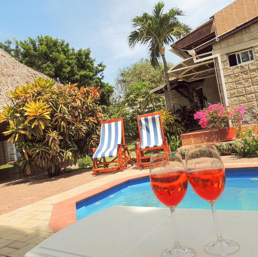 Portoazul Casa De Playa 호텔 푸에르토 콜롬비아 외부 사진